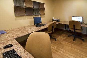 Business Center at Apartments on North Temple